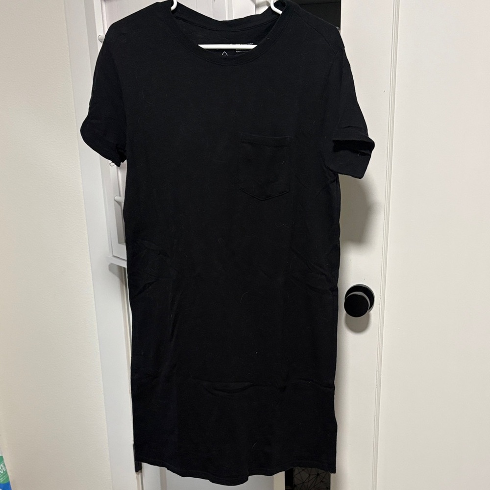 Pact Organic Classic Black Short-Sleeve Mini Dress with Pocket